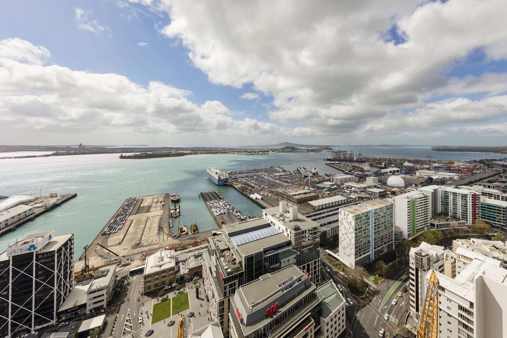 Auckland Harbour Suites Exteriör bild