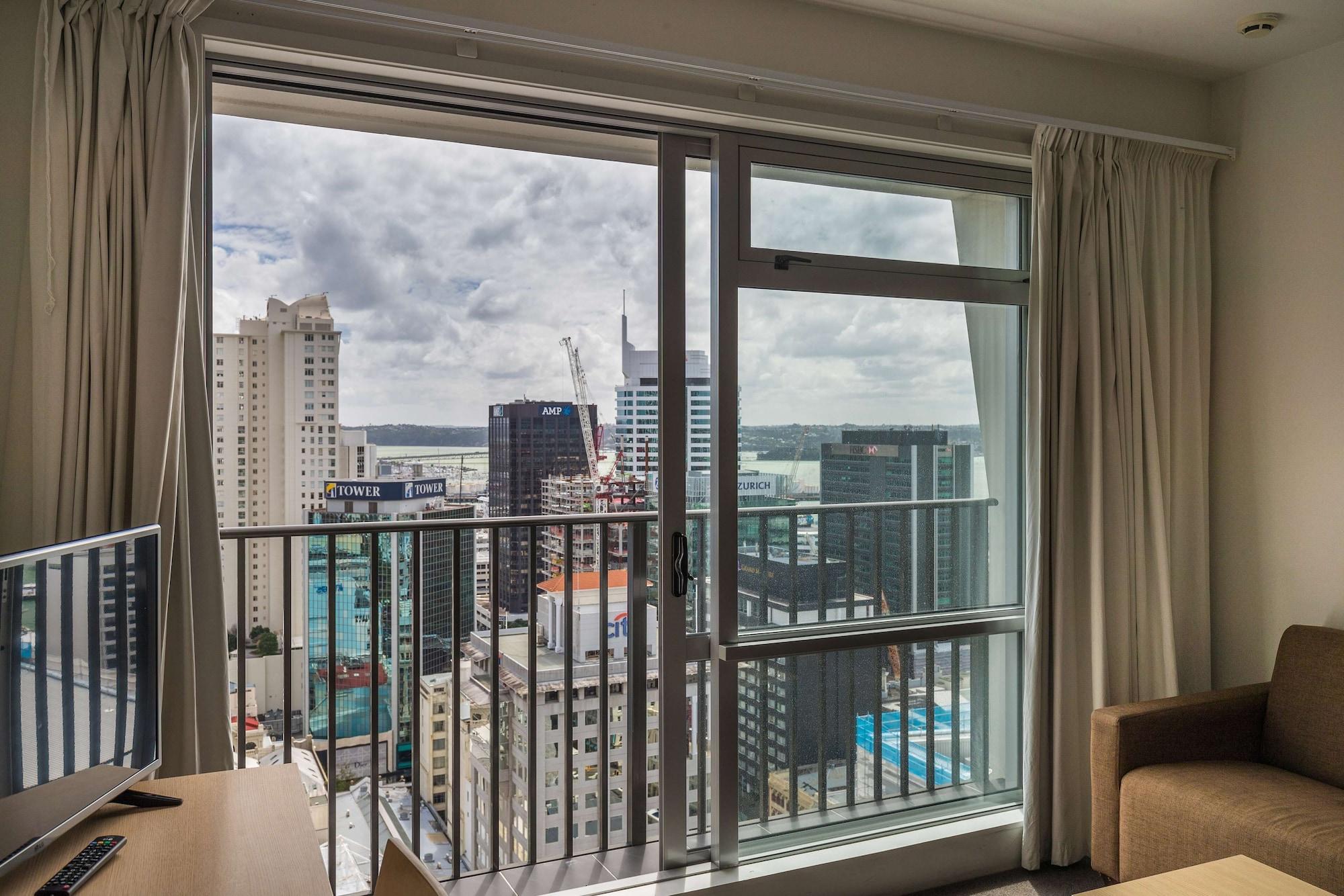 Auckland Harbour Suites Exteriör bild