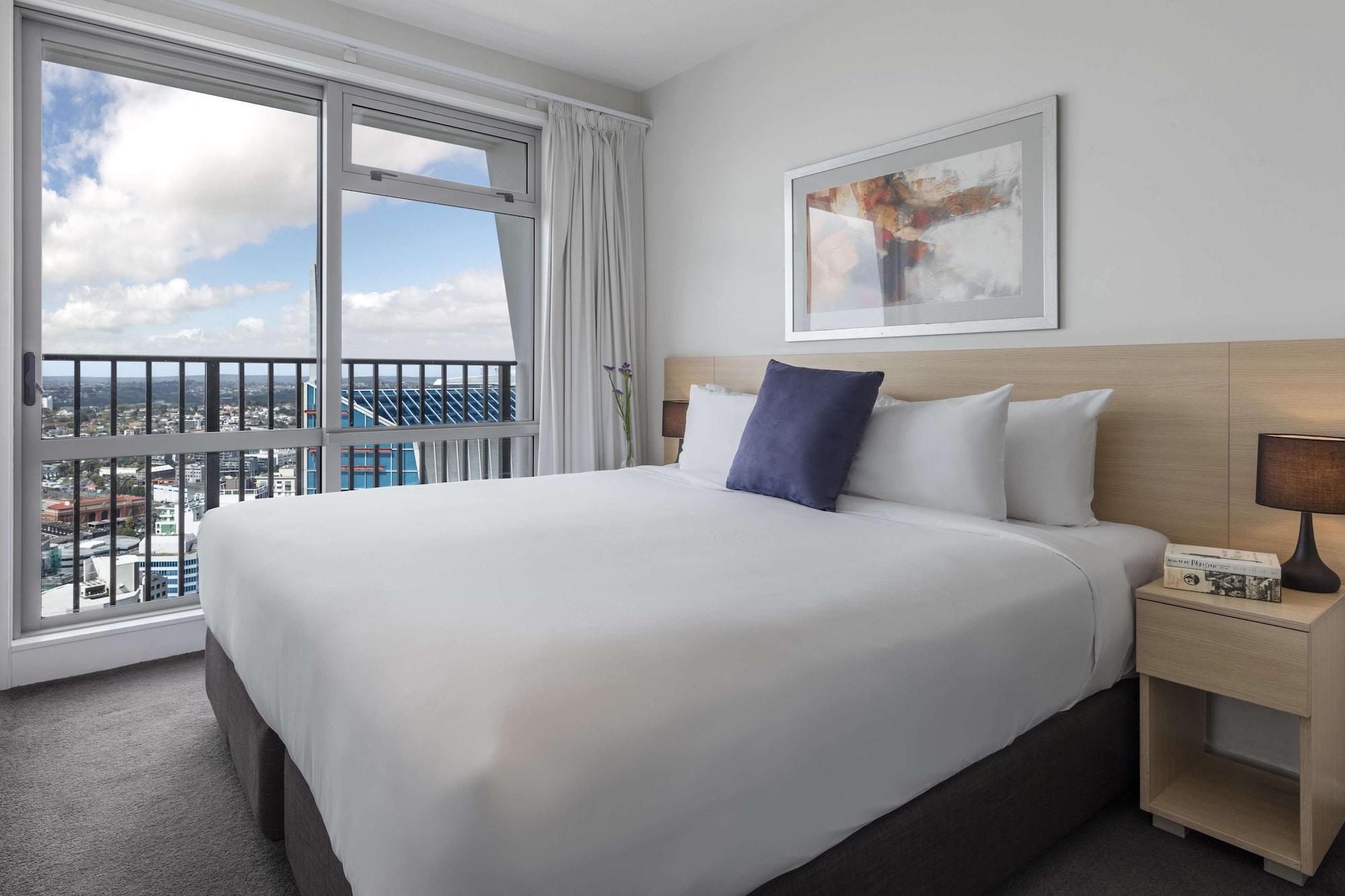 Auckland Harbour Suites Exteriör bild